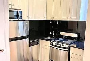 2 beds, 1 bath, $3,495, Unit 5A