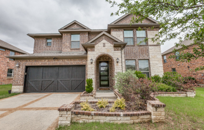 4194 LEIGHTON LN
