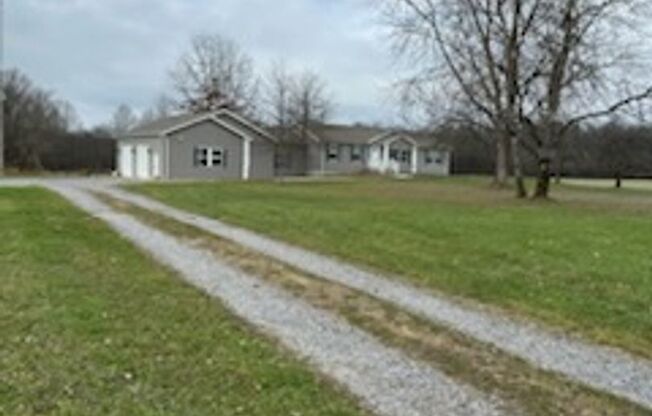 3B/2B ranch home in Grove City area