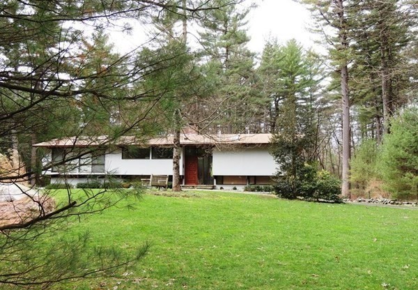 60 GARNET ROCK LN