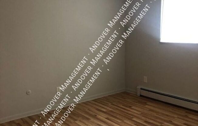 2303 B W FOURTEEN MILE RD