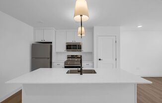 2 beds, 2.5 baths, 1,180 sqft, $1,700, Unit 2942 SE Propel St