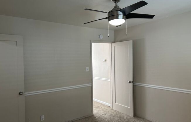 1 bed, 1 bath, $1,550, Unit 12