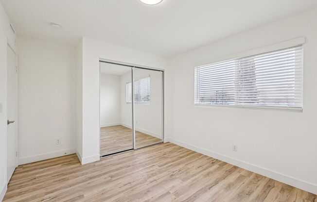 3 beds, 2 baths, 1,200 sqft, $3,695, Unit 403