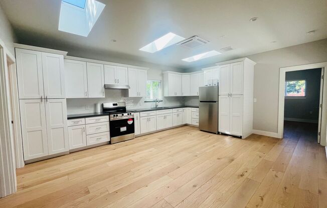 Beautiful 4 Bed 3 Bath San Jose Home - Brand-New Construction
