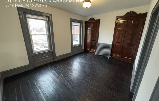 3349 FRANKFORD AVE
