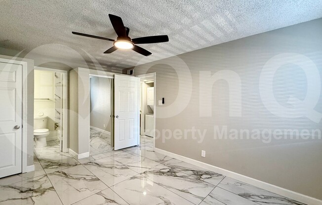 2 beds, 2 baths, 902 sqft, $1,249, Unit 109