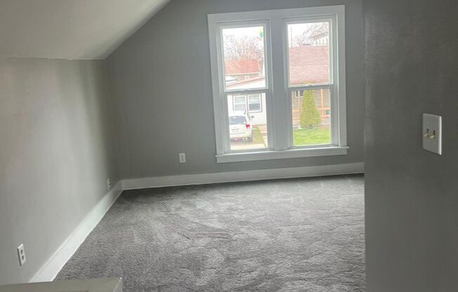 FOR RENT: Newly renovated home in Neenah!