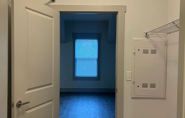 Studio, 1 bath, 560 sqft, $1,600, Unit Heritage East- Unit 305