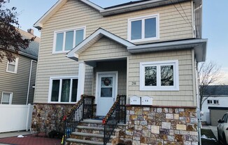 28 CLAWSON ST