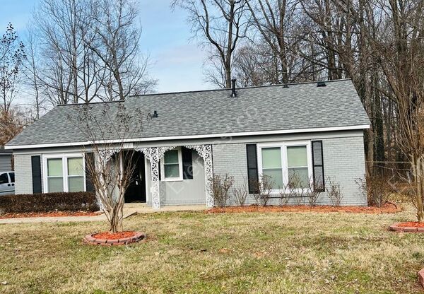 3214 CEDARHURST DR