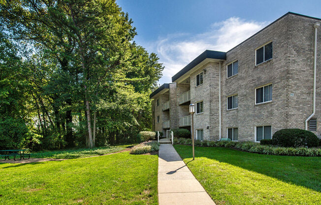 Lerner Oxford Square | Lerner Residential - Lerner Oxford Square