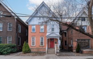 22 Lynwood