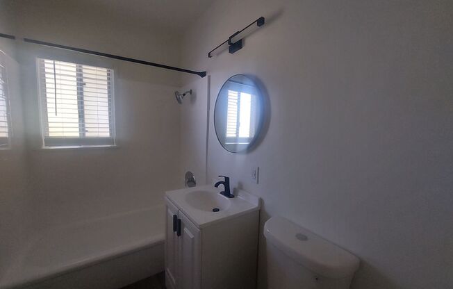 1 bed, 1 bath, $1,895, Unit California-4514A