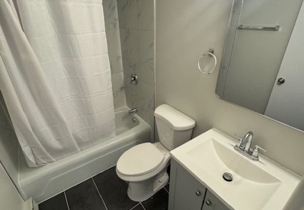 515 E AVE 209