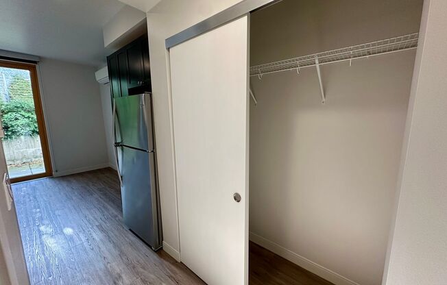 Studio, 1 bath, 412 sqft, $1,695, Unit Unit 301