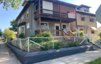 293 E ROBIE