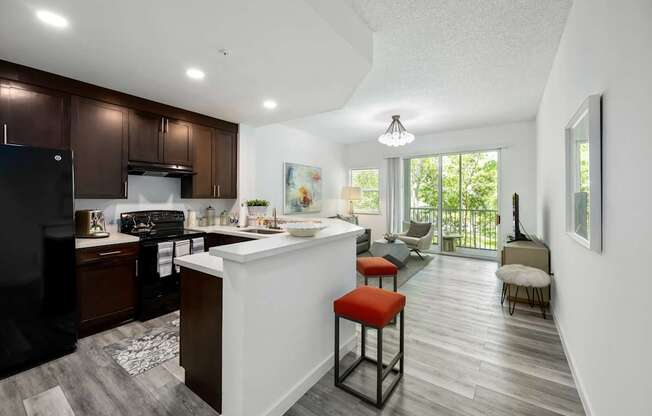 the preserve at ballantyne commons apartment kitchen and living room