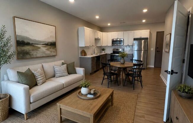 1 bed, 1 bath, 667 sqft, $1,299, Unit 427