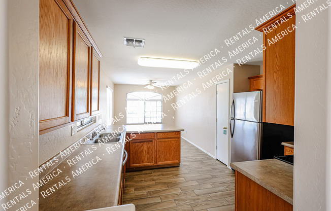 12905 W MANDALAY LN