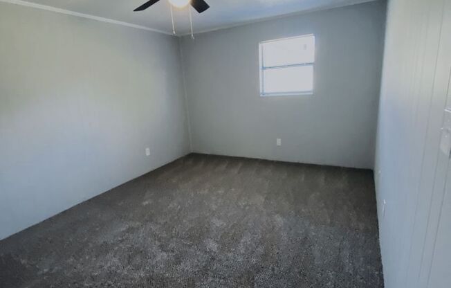 2 beds, 1 bath, 768 sqft, $895, Unit 3620-D