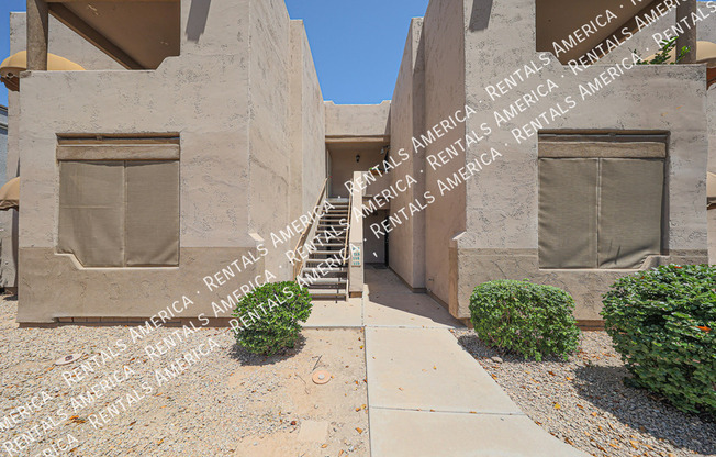 5035 N 17 AVE