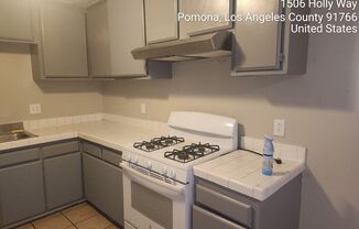 3 beds, 1 bath, 1,200 sqft, $2,500, Unit C