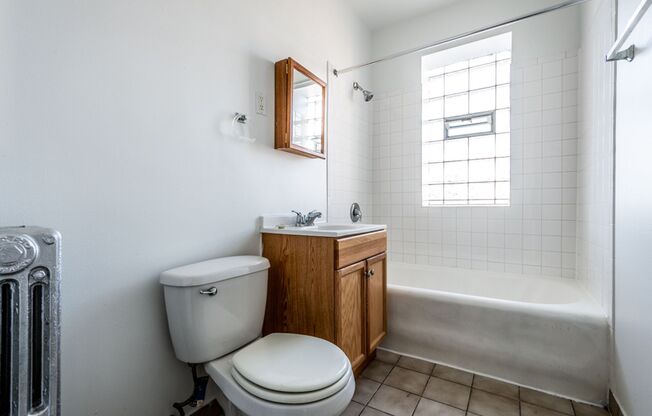8222 S Ingleside