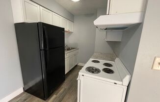 1 bed, 1 bath, 550 sqft, $455, Unit Unit 5