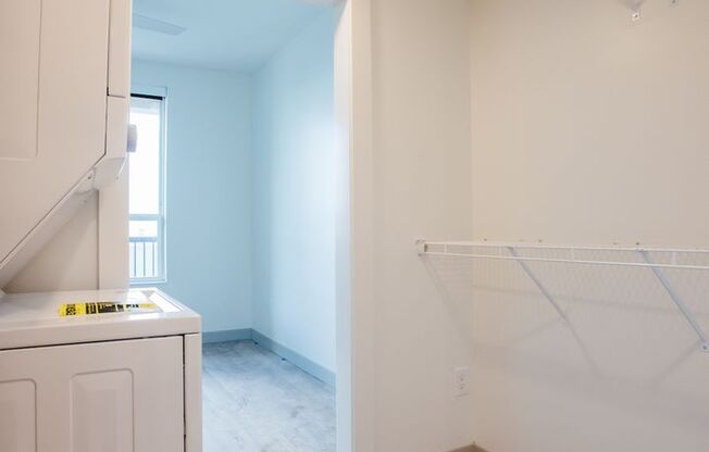 1 bed, 1 bath, 648 sqft, $1,595, Unit APT 404