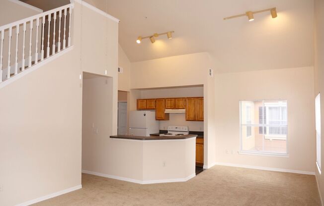 2 beds, 2 baths, $1,795, Unit Unit 821