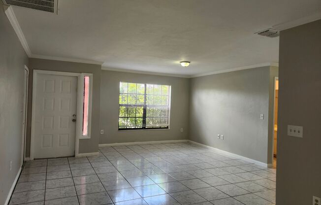 Single Family 3 bedroom 2 bath Must See