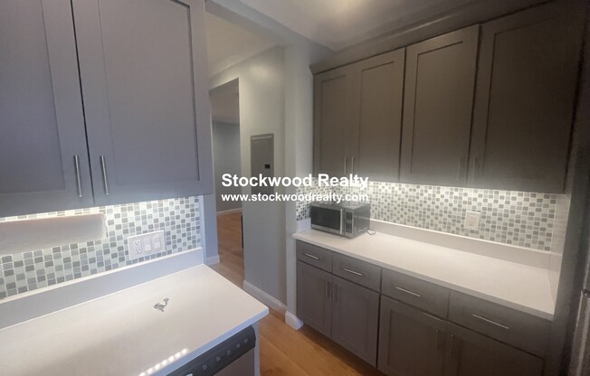 841 DORCHESTER AVE