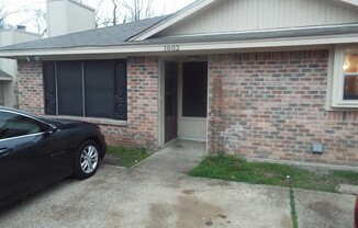 1602 WINDSONG LN