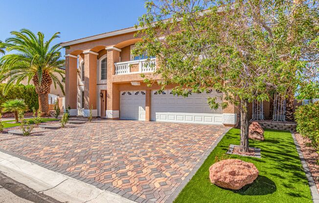 Beautifully furnished Silverado ranch home