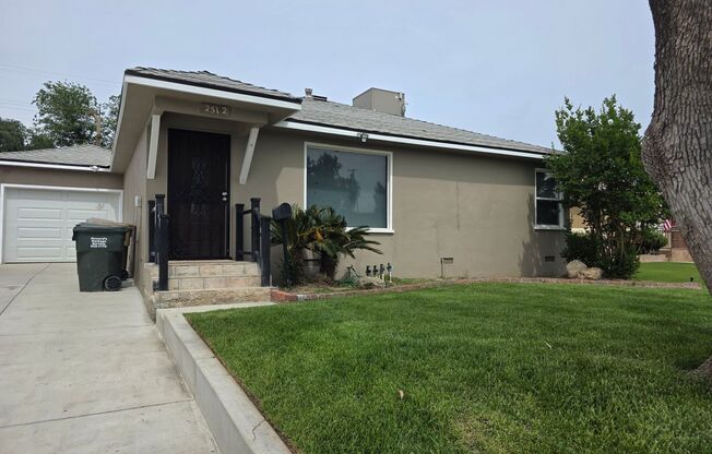 2512 Edwards Ave. -House