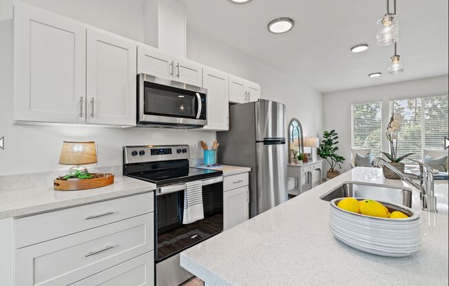 2 beds, 2 baths, 1,212 sqft, $2,000, Unit L2