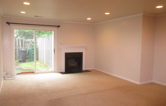 Beautiful 2 Bedroom Condo in Gaithersburg!