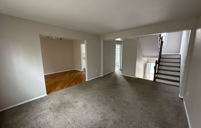 Nice Townhome within Heart of Blacksburg/Prices Fork