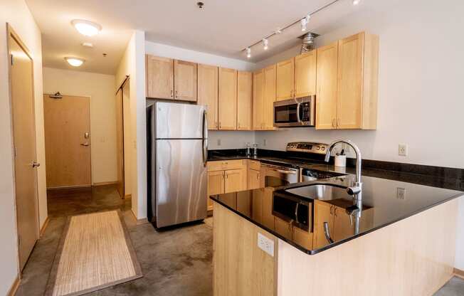 Welcome to 7west Apartment Homes
