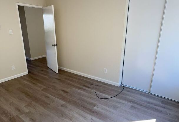 1 bed, 1 bath, $2,350, Unit 6