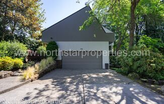 710 NW Winchester Ter