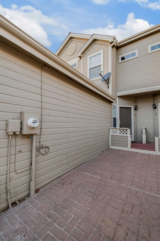 299 W JAMISON CIR