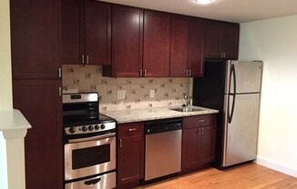 1 bed, 1 bath, 733 sqft, $2,750, Unit 214