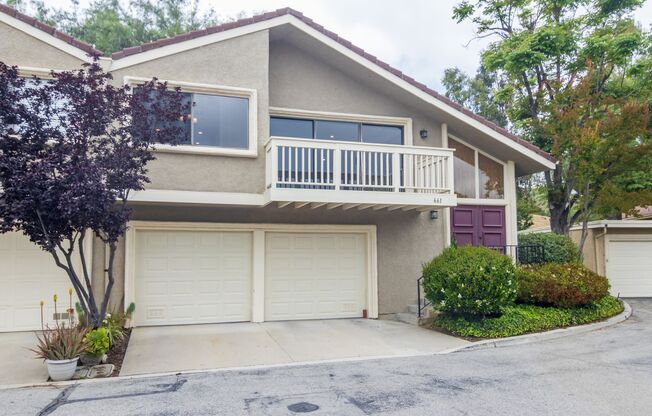 Beautiful two-bedroom, two-bath home in Oak Park
