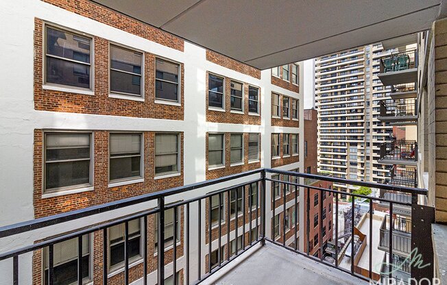 2 beds, 1.5 baths, $5,900, Unit 10M