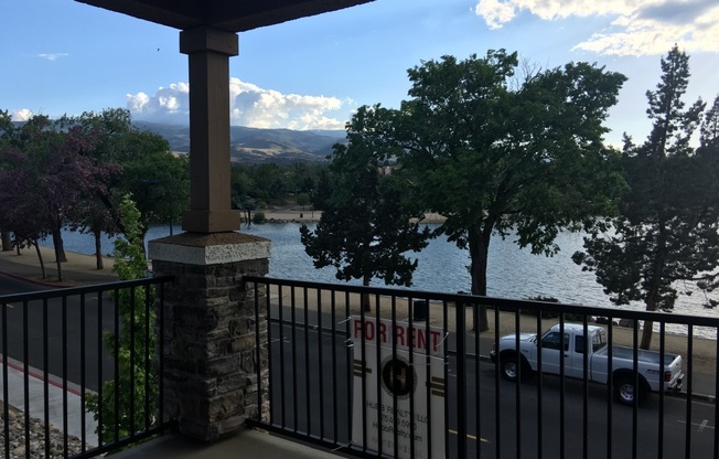 Sunshine on Your Shoulders  - Mountain & Lake View Condo
