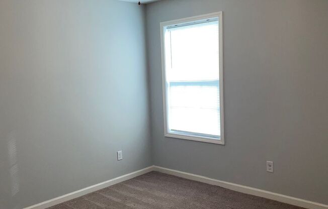 2 beds, 2 baths, $900, Unit 348E