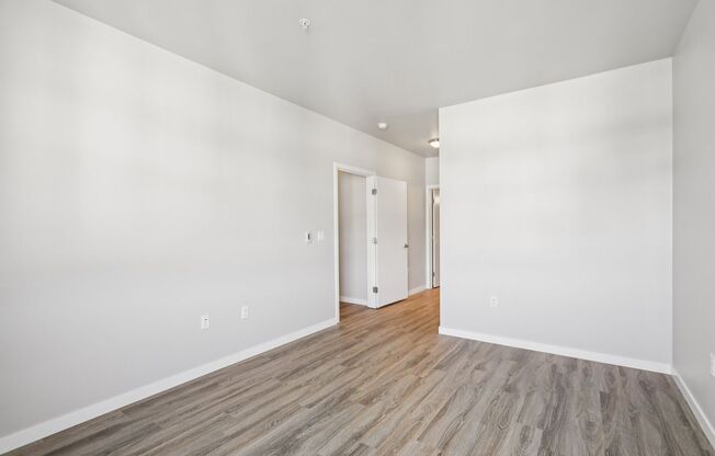 2 beds, 2 baths, 1,363 sqft, $3,295, Unit B440