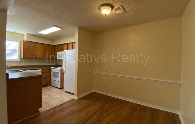 2924 ANTIQUE OAKS CIR